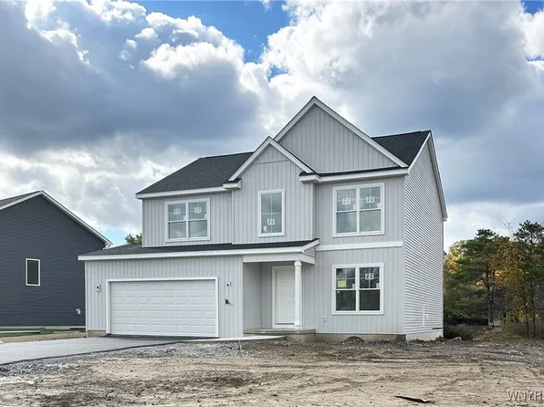 122 Sandywood Cir, Grand Island, NY 14072