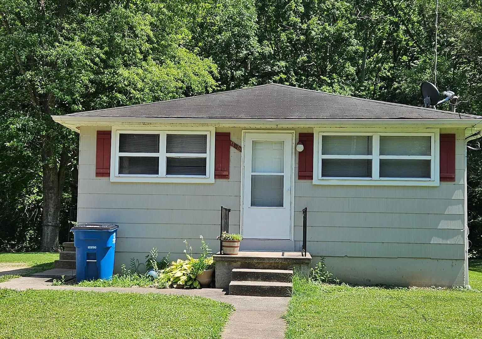 Single Family Rental Home - 3BR-1BA - New Haven MO 63068 — Photo 1