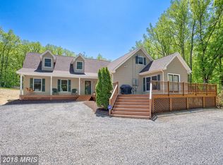 322 Pine Grove Rd, Bluemont, VA 20135