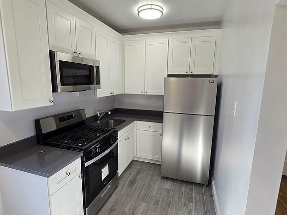 2nd image of 22-06 78th St #A-2