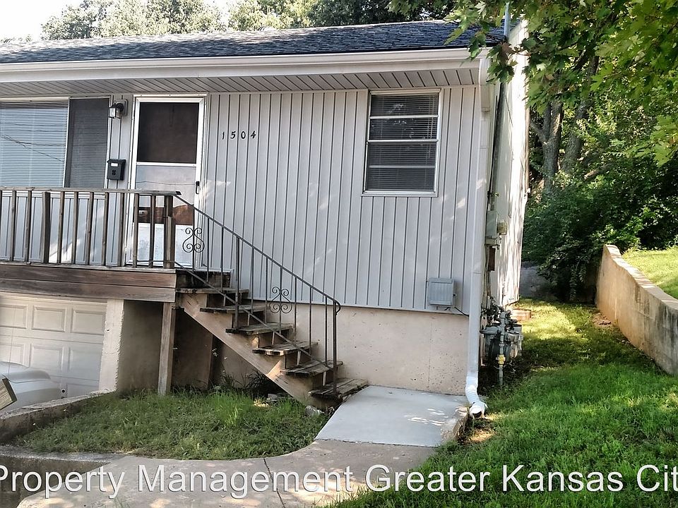 1st image of 1504 W Waldo Ave