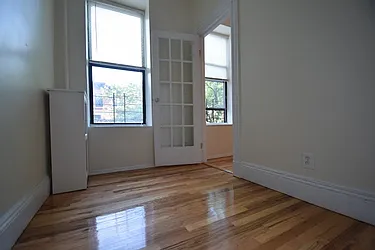 Rented by Urban Realty NYC