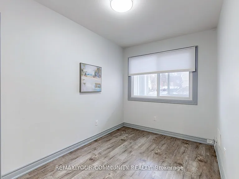 586 Parliament St #C — Photo 15