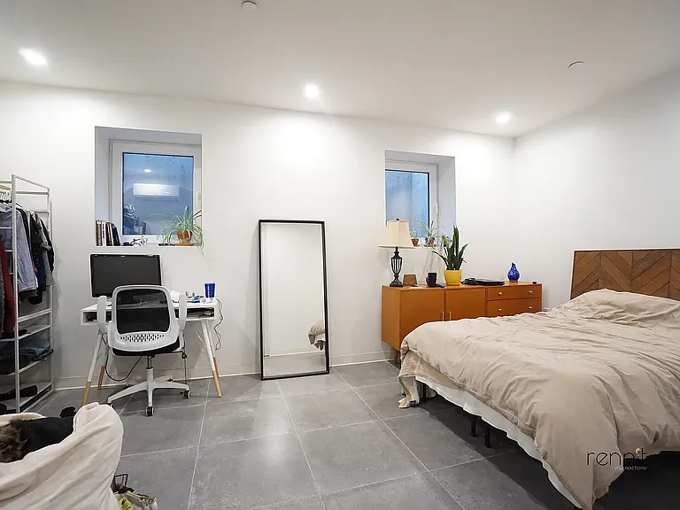 774 Lexington Ave #1B — Photo 15