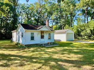 56365 Strathmore Dr, Elkhart, IN 46516