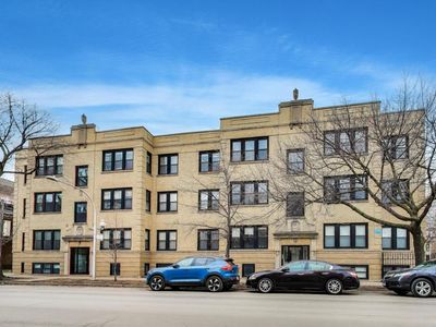 (Undisclosed Address), Chicago, IL, 60657