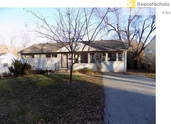 1st image of 11335 Sycamore Ter