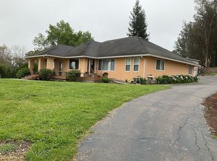 5034 Hessel Rd, Sebastopol, CA 95472