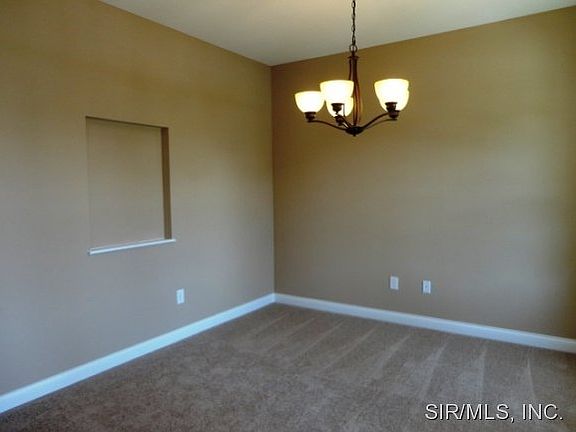 3rd image of 3140 Birmingham Dr