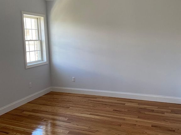 5th image of 3273 Spencer Dr Floor 2