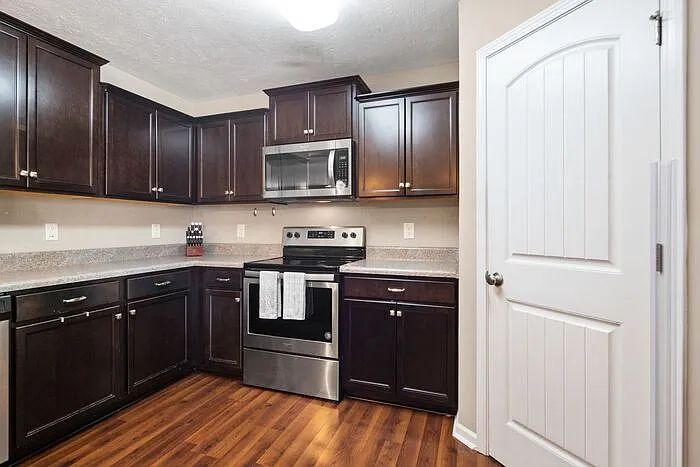 54 Schoomaker Ct — Photo 15