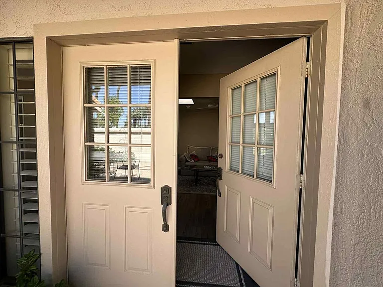 4 Hermosillo Ln — Photo 4