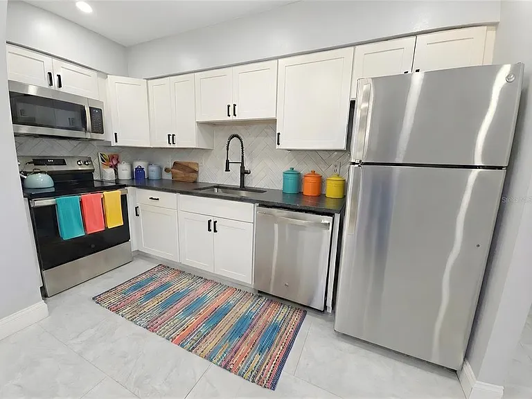 2941A Shore Dr — Photo 3