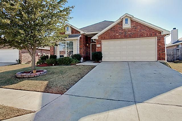 1st image of 6428 Lakewood Dr