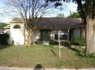 811 Swaying Palm Dr, Apopka, FL 32712