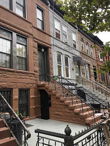 1st image of 390 Bainbridge St #1R