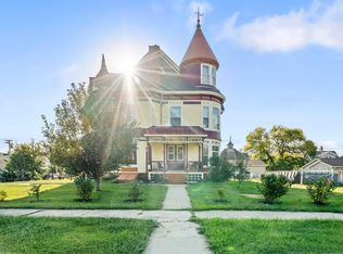 913 2nd Ave, Vinton, IA 52349