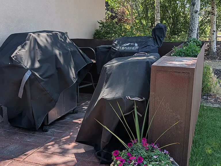 Grill, Smoker and Blackstone