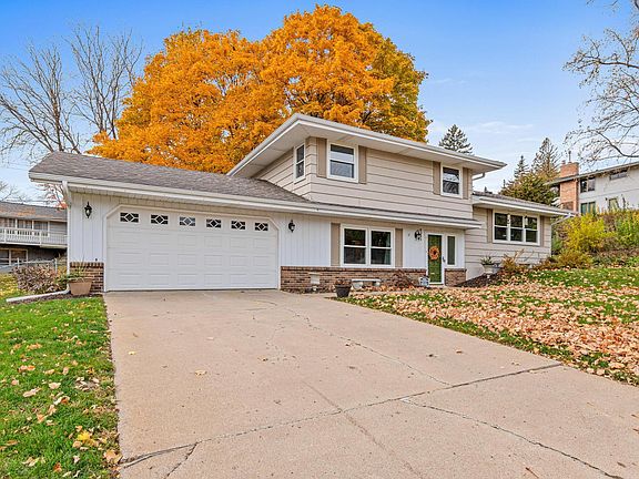 3rd image of 5233 Heritage Hills Dr