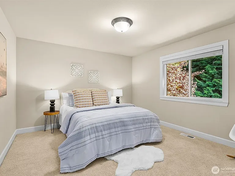 9545 NE Idel Weis Ct — Photo 10