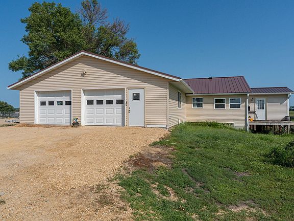 3rd image of 22098 State Highway 60