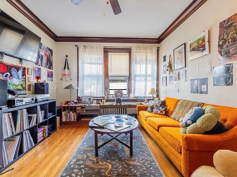 3649 N Kedvale Ave #1B — Photo 3