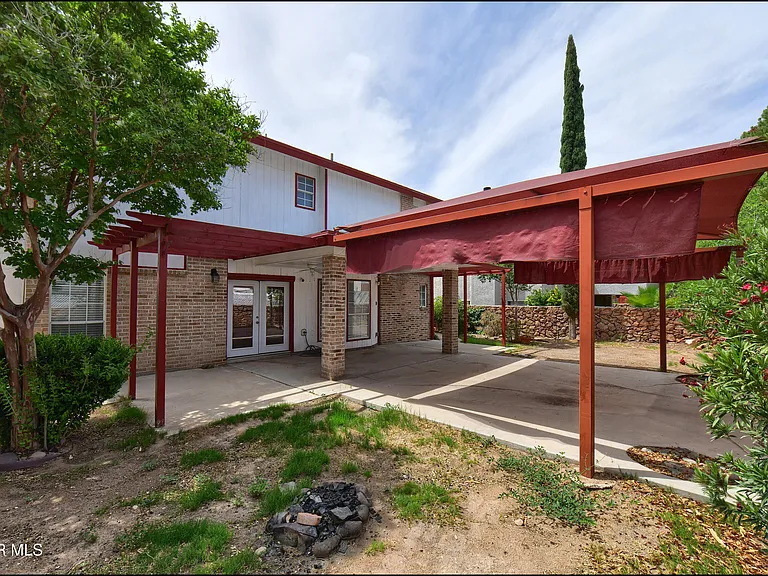 1909 Polly Harris Dr — Photo 39