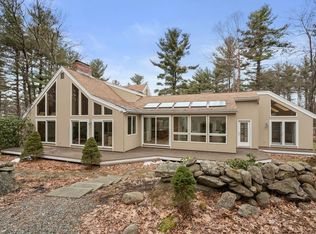 88 Pinnacle Rd, Harvard, MA 01451