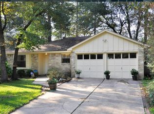 11 Capewood Ct, Spring, TX 77381