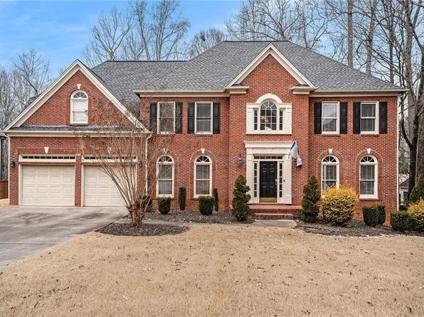 5020 McIntosh Dr, Cumming, GA 30040