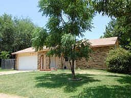 2nd image of 808 Rockwall Dr