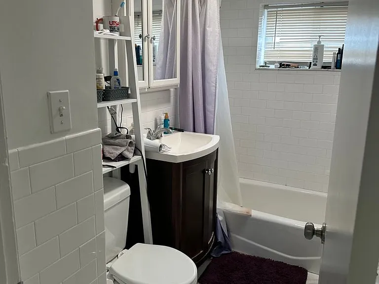 14 Westford St #6 — Photo 2