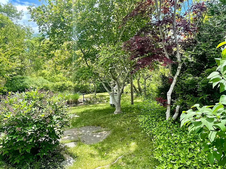 30 Snows Ln — Photo 32