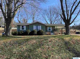 654 Old Winchester Rd, New Market, AL 35761