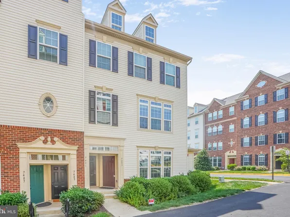 7493 Brunson Cir, Gainesville, VA 20155