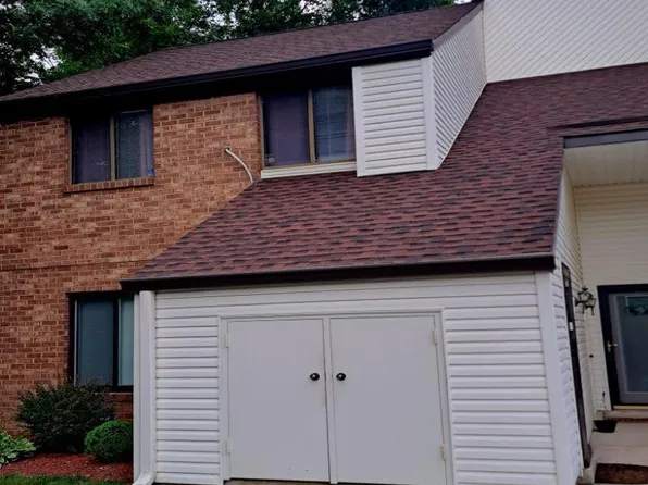 14 Country Hickory Ln #12, Egg Harbor Township, NJ 08234