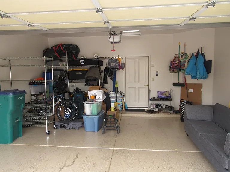 143 E Bowers Ct — Photo 33