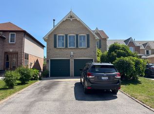 9 Dowers Dr, Ajax, ON L1T3C8