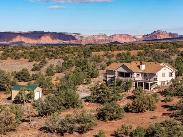 1320 E Moki Ridge Rd, Torrey, UT 84775