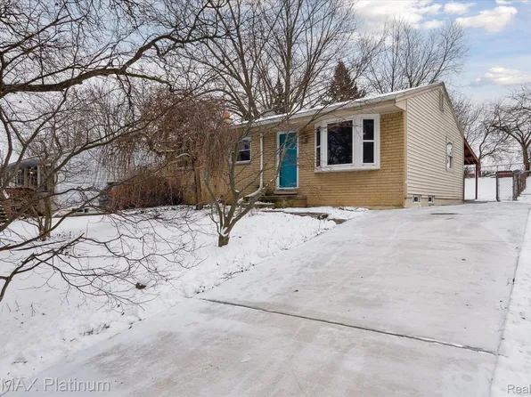 2123 Winewood Ave, Ann Arbor, MI 48103