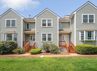 31 Patrick Rd, Tewksbury, MA 01876