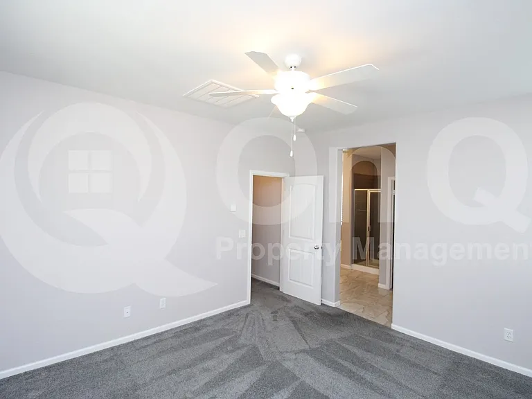 24750 W Huntington Dr — Photo 8