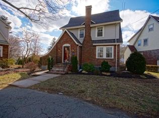 15 Dutton Cir, Medford, MA 02155