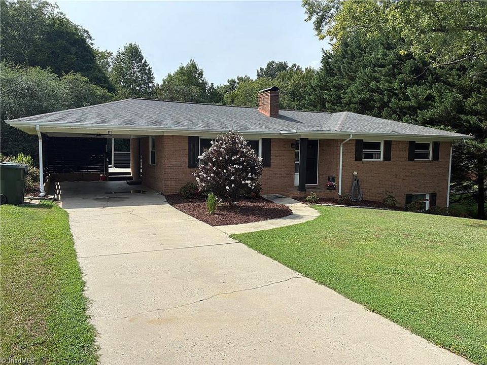 1st image of 111 Bell Dr
