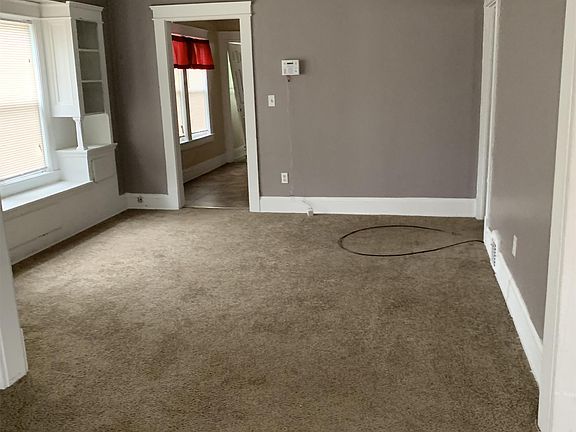 5th image of 2647 E 115th St #1
