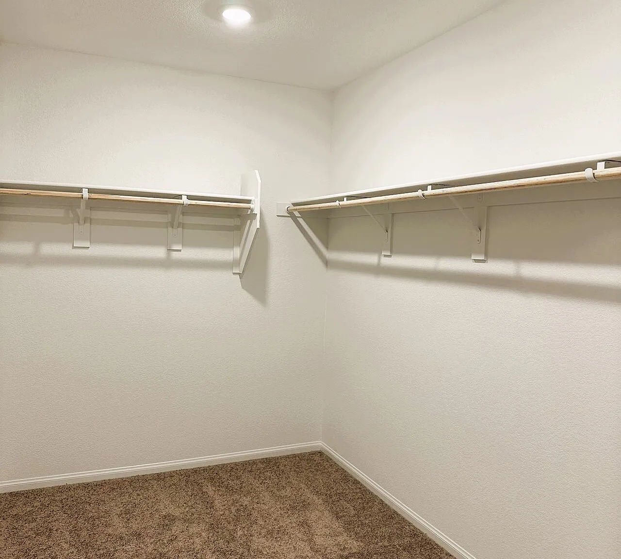 Dewey Drive - 7631 - 1 — Photo 3