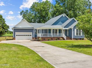 229 Clarks Neck Rd, Washington, NC 27889