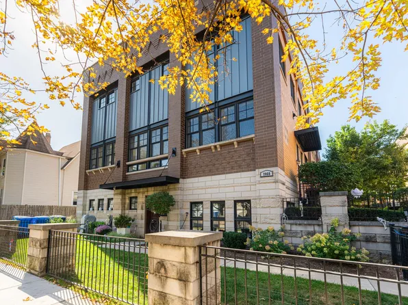 2060 N Stave St APT 1, Chicago, IL 60647