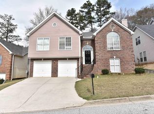 4064 Brookside Manor Dr, Tucker, GA 30084