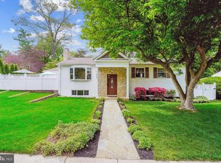 8000 Beech Tree Rd, Bethesda, MD 20817